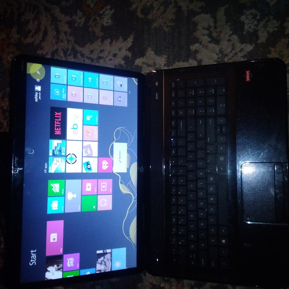 HP pavilion G7